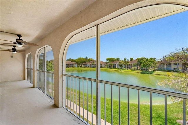 1 of 39 - 13770 Oneida Dr D2, Delray Beach, FL