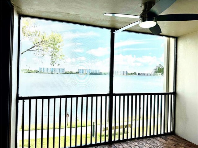 2 of 42 - 117 Lake Emerald Dr 205, Oakland Park, FL