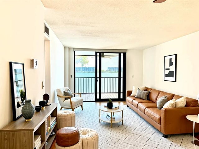 4 of 42 - 117 Lake Emerald Dr 205, Oakland Park, FL