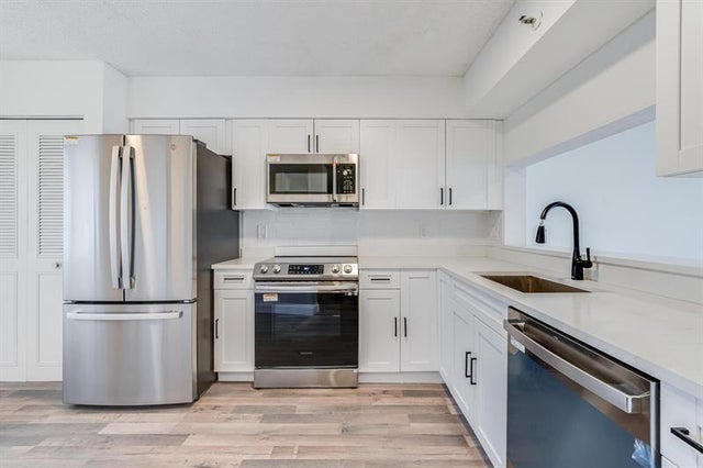 3 of 28 - 2200 S Cypress Bend Dr 604, Pompano Beach, FL