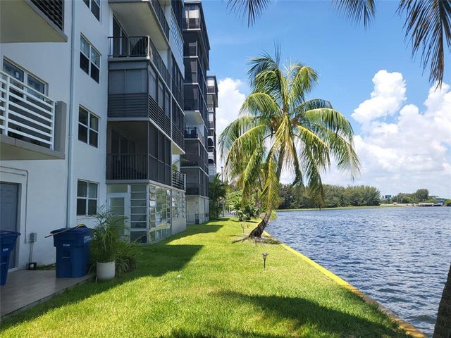 1 of 86 - 1075 Ne Miami Gardens Dr 706, Miami, FL