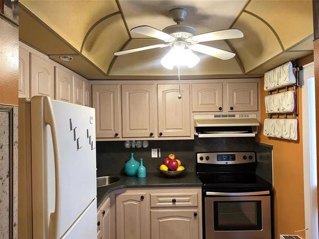 3 of 19 - 6161 Nw 57th Ct 207, Tamarac, FL
