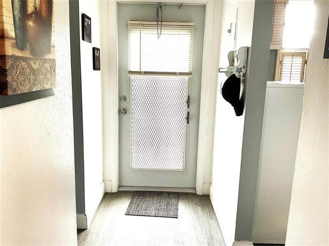 1 of 19 - 5003 Nw 35th St 505, Lauderdale Lakes, FL