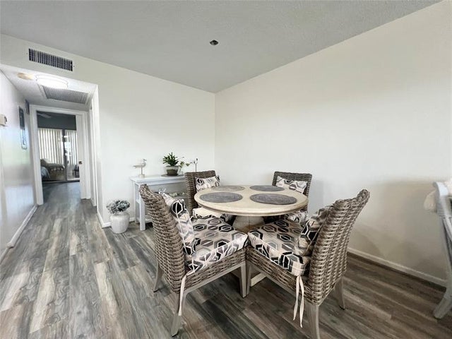 4 of 40 - 410 Grantham A 410, Deerfield Beach, FL