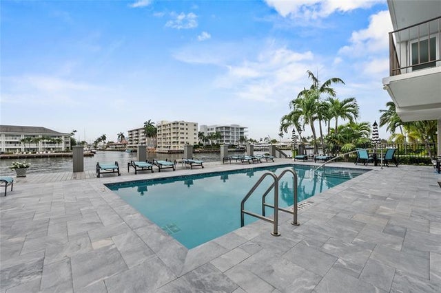 4 of 29 - 3233 Ne 32nd Ave 1103, Fort Lauderdale, FL