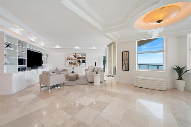 4 of 25 - 2100 N Ocean Blvd 20d, Fort Lauderdale, FL