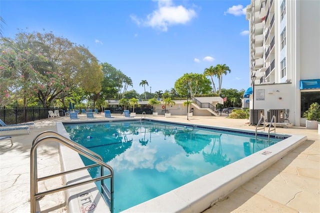 3 of 33 - 1800 N Andrews Ave 8c, Fort Lauderdale, FL