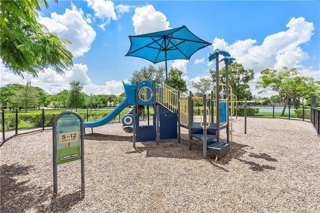 2 of 5 - 4276 Nw 89th Ave 102, Coral Springs, FL