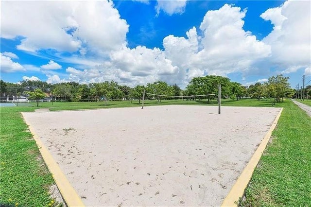 3 of 5 - 4276 Nw 89th Ave 102, Coral Springs, FL