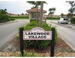 841 Twin Lakes Dr 841, Coral Springs