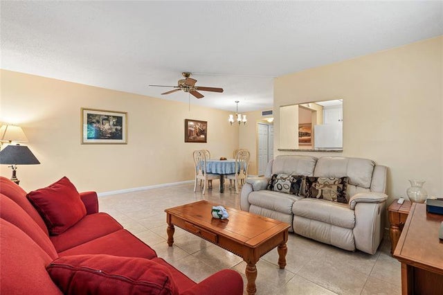 5 of 20 - 489 Tilford 489, Deerfield Beach, FL