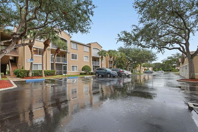 1 of 47 - 266 Village Blvd 6205, Tequesta, FL