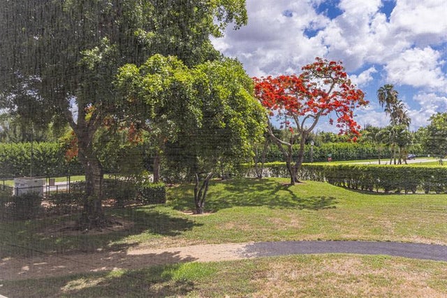 2 of 29 - 6795 Huntington Ln 201, Delray Beach, FL