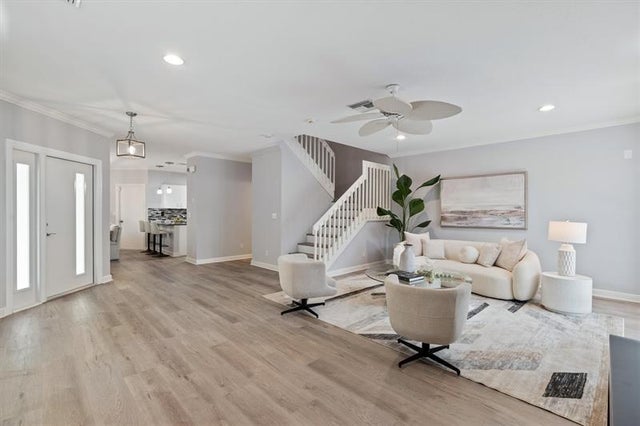 1 of 40 - 604 Sw 8th Ave, Fort Lauderdale, FL