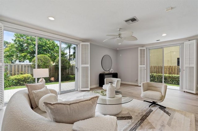 4 of 40 - 604 Sw 8th Ave, Fort Lauderdale, FL