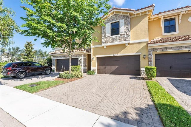 3 of 73 - 9572 Town Parc Circle North, Parkland, FL