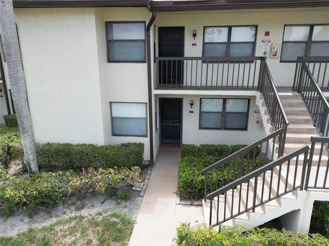 2 of 50 - 7673 Tahiti Ln 105, Lake Worth, FL