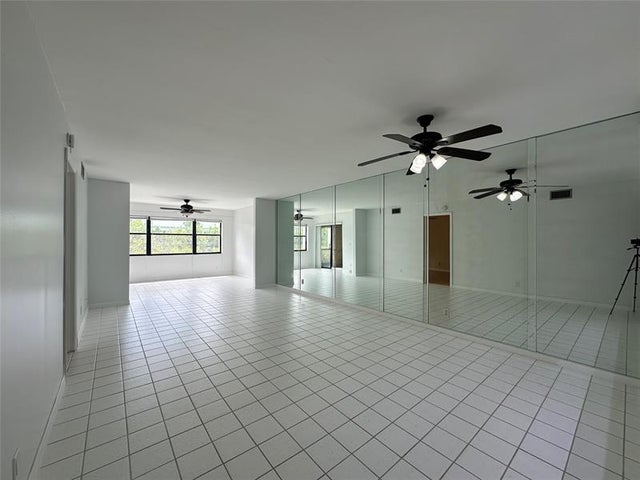 5 of 50 - 7673 Tahiti Ln 105, Lake Worth, FL