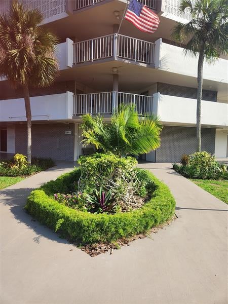 1 of 9 - 2801 Nw 47 Ter 403b, Lauderdale Lakes, FL