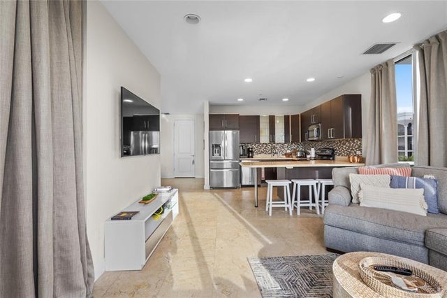 3 of 28 - 120 Se 19th Ave 404, Deerfield Beach, FL