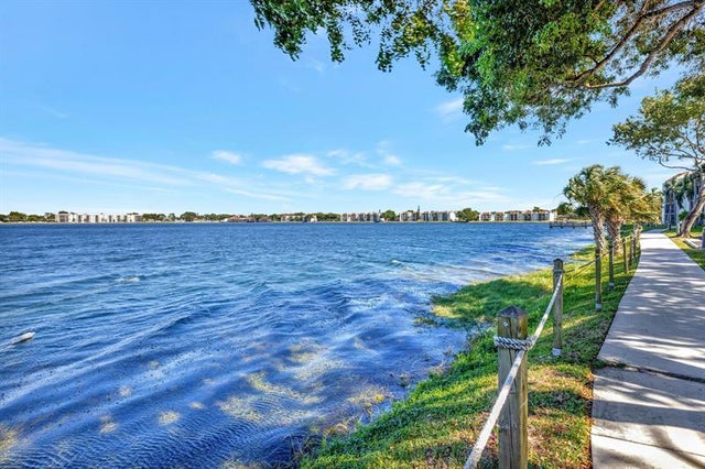 3 of 51 - 115 Lake Emerald Dr 403, Oakland Park, FL