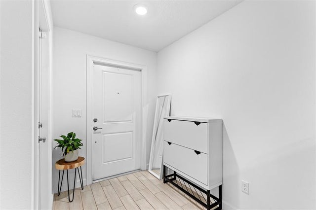 3 of 45 - 6005 Woods Edge Cir, Palm Beach Gardens, FL