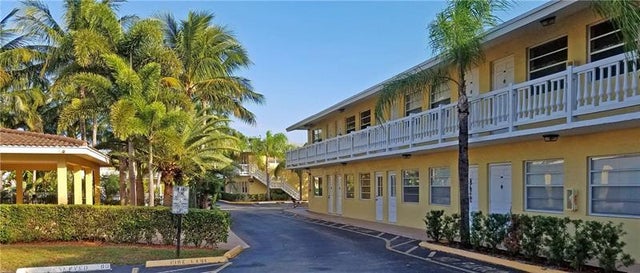 1 of 12 - 4051 Ne 13th Av 52-3, Oakland Park, FL