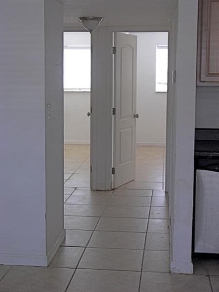 5 of 12 - 4051 Ne 13th Av 52-3, Oakland Park, FL