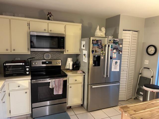 5 of 19 - 4355 Lucerne Villas Ln, Lake Worth, FL