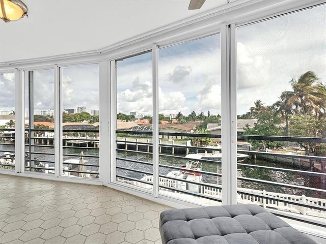 1 of 35 - 3050 Ne 47th Ct 204, Fort Lauderdale, FL