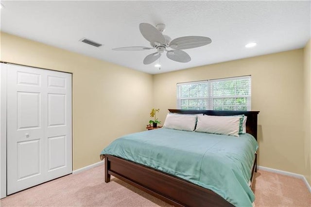 4 of 13 - 900 Jasmine Lane 203, Vero Beach, FL