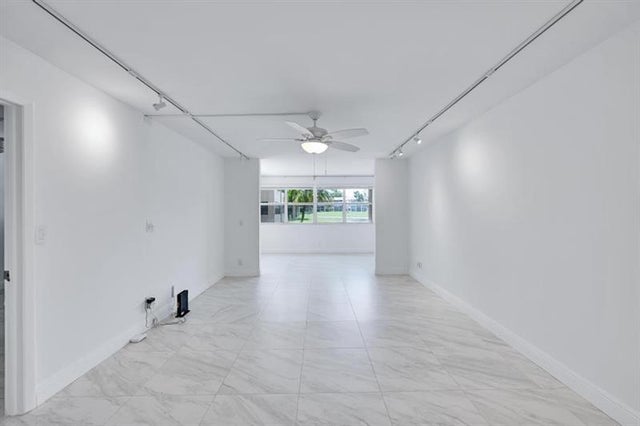 5 of 10 - 10303 Sunrise Lakes Blvd 107, Sunrise, FL