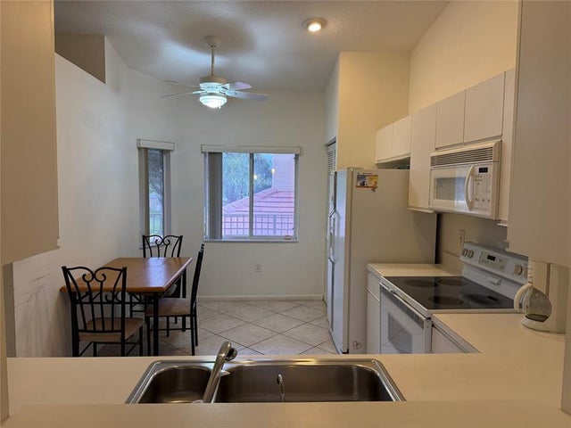 5 of 41 - 5914 Regal Glen Dr 205, Boynton Beach, FL