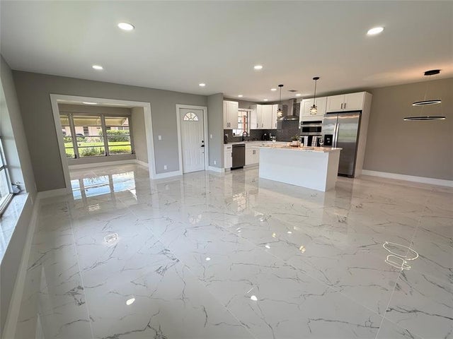 5 of 20 - 4935 Nw 2nd St D, Delray Beach, FL