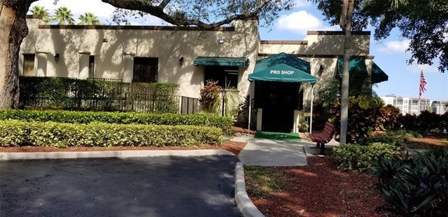 5 of 94 - 9491 Evergreen Pl 304, Davie, FL