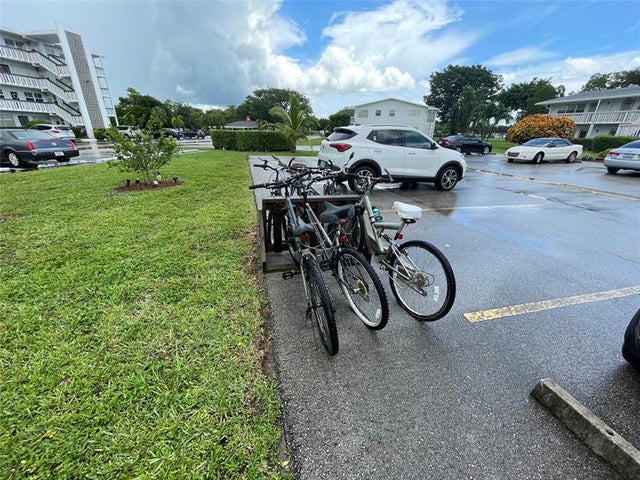 4 of 69 - 139 Oakridge J 139, Deerfield Beach, FL