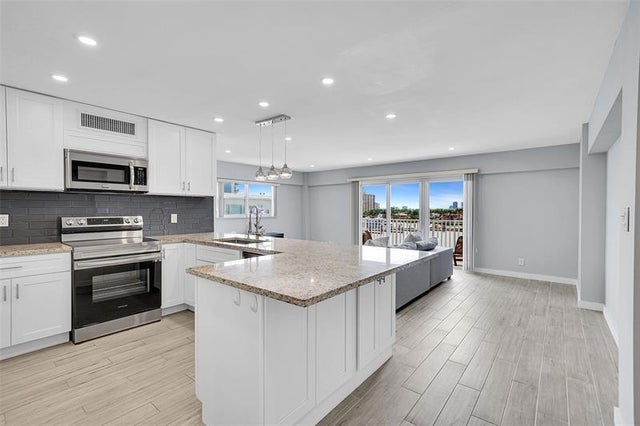 4 of 44 - 95 N Birch Rd 601, Fort Lauderdale, FL