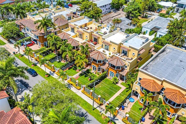 2 of 47 - 913 Ne 17th Way *, Fort Lauderdale, FL