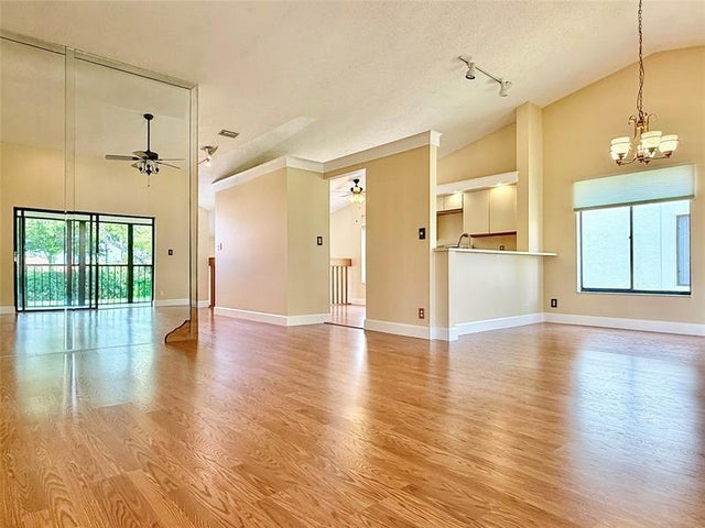 4 of 62 - 10805 Bahama Palm Way 201, Boynton Beach, FL