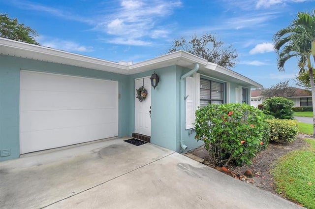 5 of 66 - 9800 Pecan Tree Drive B, Boynton Beach, FL