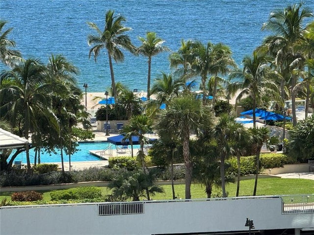3 of 33 - 1920 S Ocean Dr 1002, Fort Lauderdale, FL