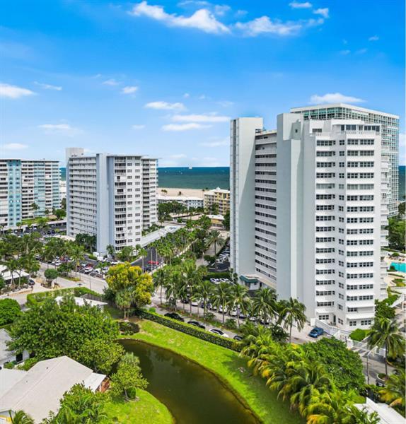 4 of 33 - 1920 S Ocean Dr 1002, Fort Lauderdale, FL