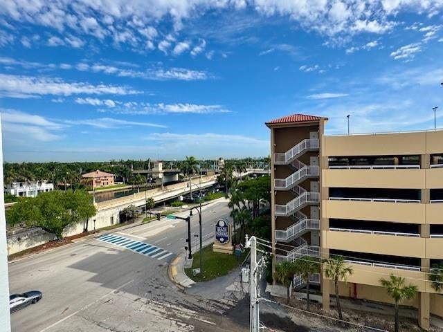 4 of 21 - 211 S Ocean Dr 603, Hollywood, FL