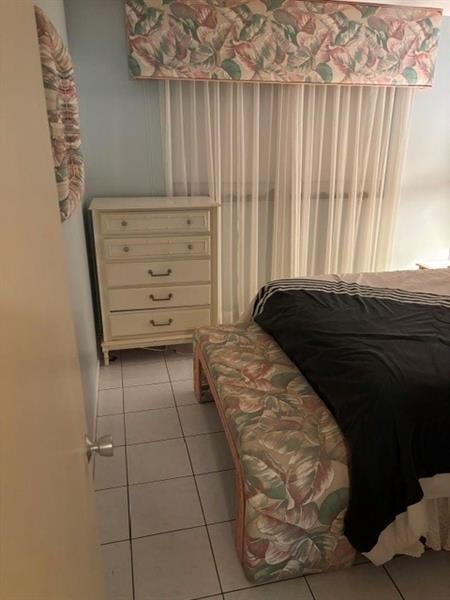 4 of 8 - 5300 Washington B130, Hollywood, FL