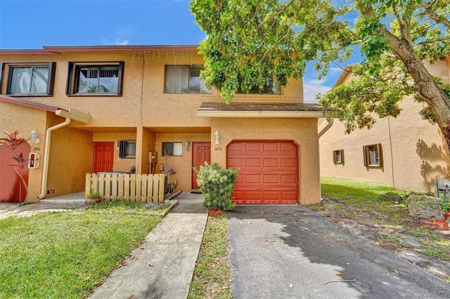 1 of 15 - 2892 Nw 80th Ave 2892, Sunrise, FL