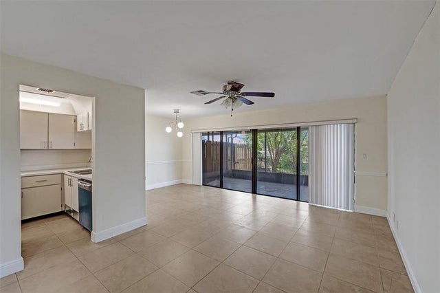 3 of 15 - 2892 Nw 80th Ave 2892, Sunrise, FL
