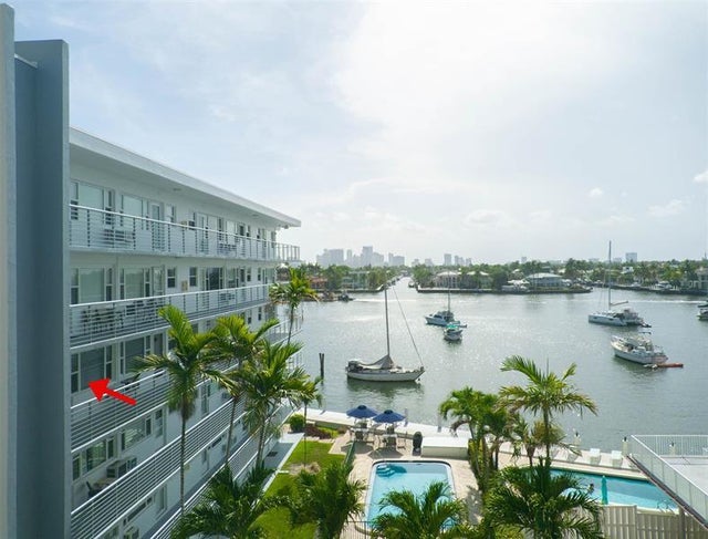 2 of 43 - 9 N Birch Rd 401, Fort Lauderdale, FL