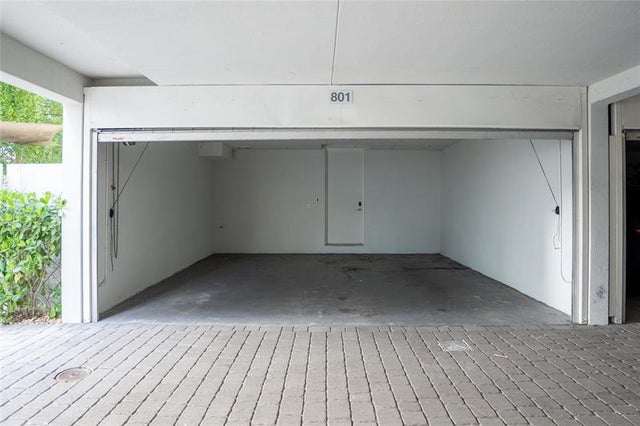2 of 47 - 801 Se 12th Court, Fort Lauderdale, FL