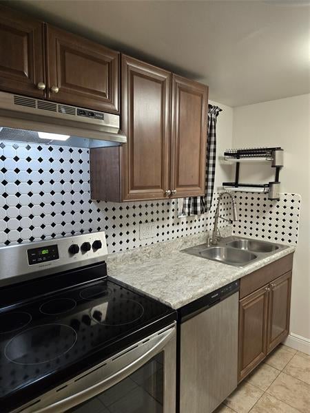 3 of 14 - 3071 Nw 47th Ter 129, Lauderdale Lakes, FL