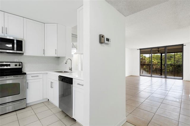 5 of 23 - 2900 Nw 42nd Ave A308, Coconut Creek, FL